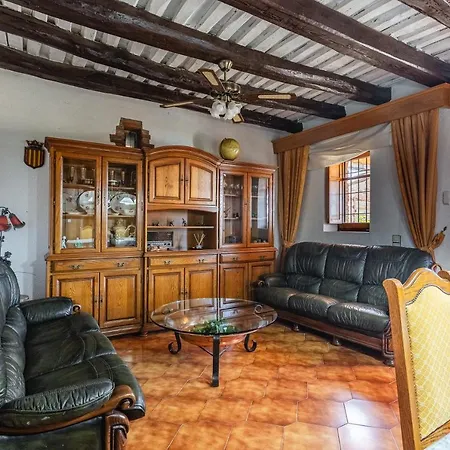 Masia Vilar Villa *